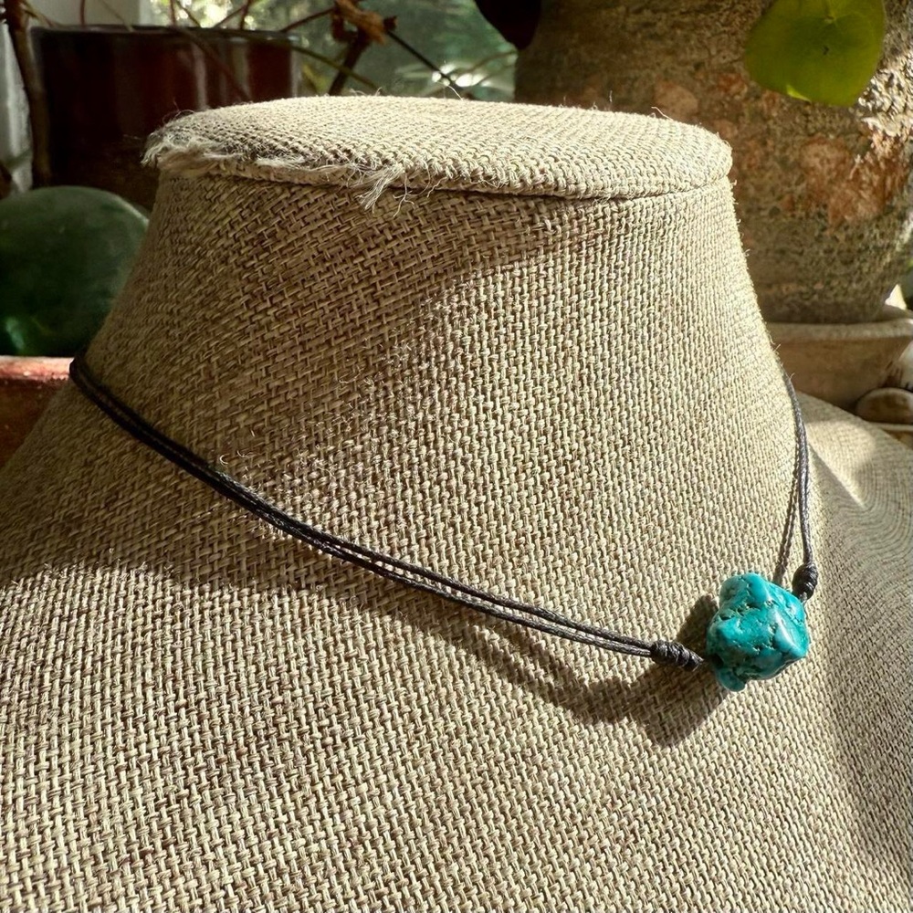 Howlite boho choker - Picture 3 of 3